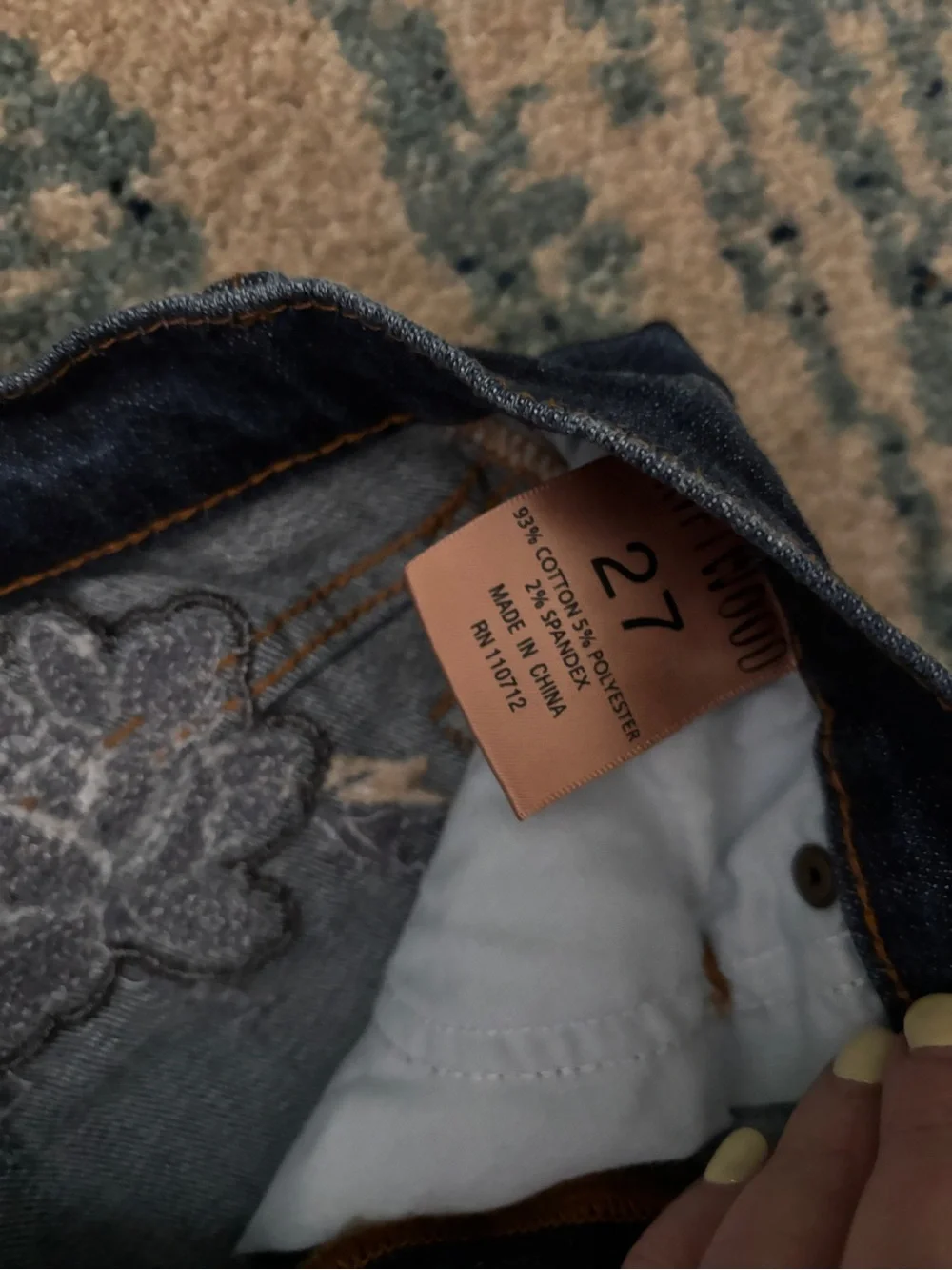 Driftwood Jackie Women’s Dark Wash Embroidered Skinny Jeans - Blue worn once 27